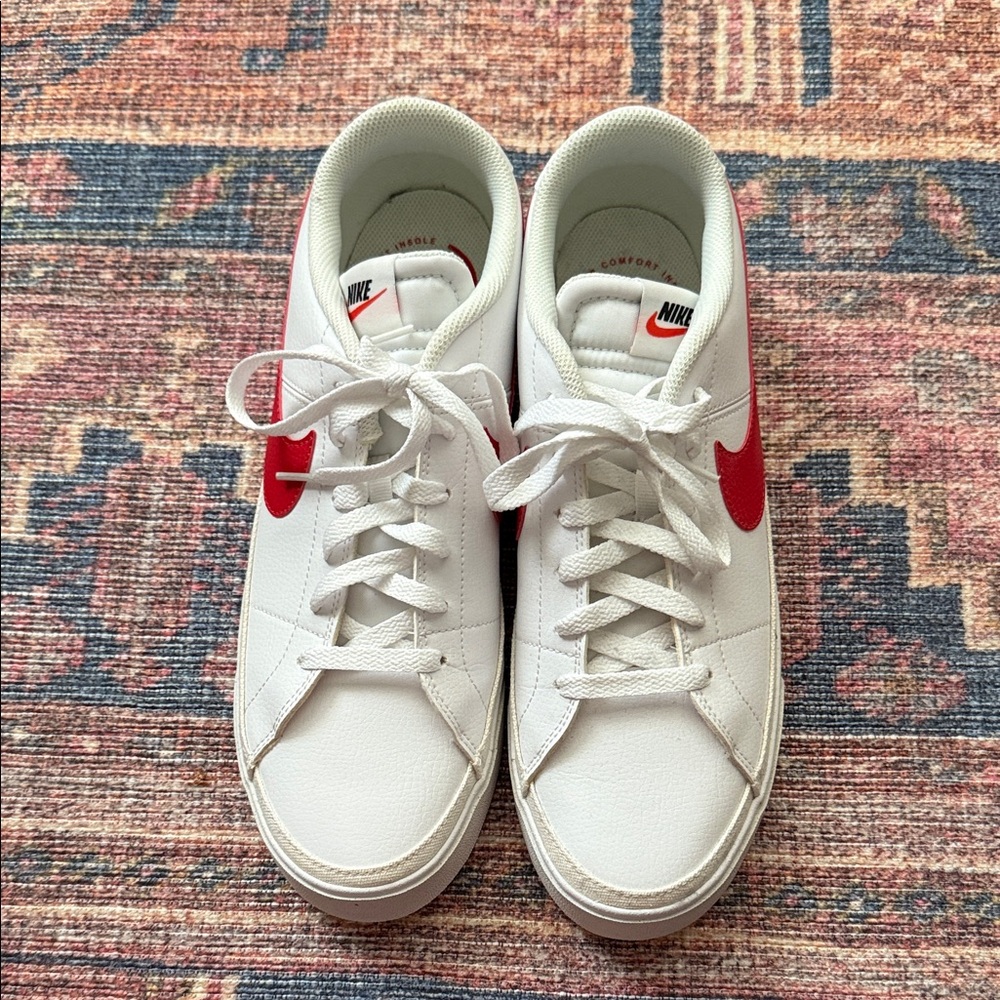 Men’s Nike lifestyle size 12
